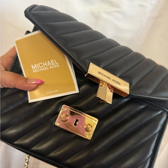 Michael Kors Black Quilted Shoulder Bag with Gold Accents - Picture 7 of 9